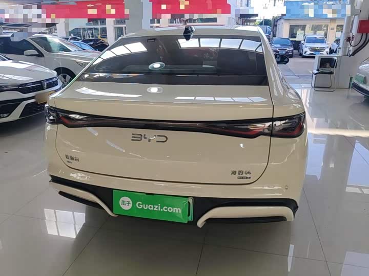 BYD Seal 06 Hybrid/EV, 2025 — фото 6 из 9