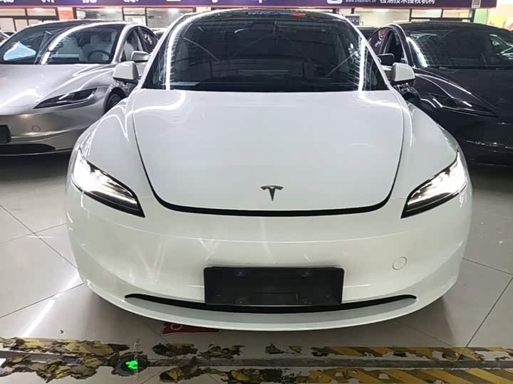 Tesla Model 3, 2024 — фото 3 из 9