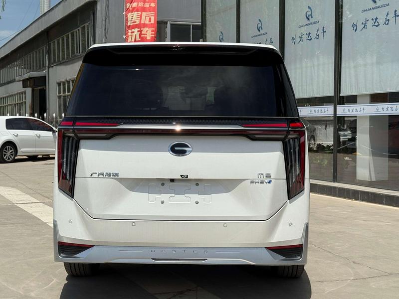GAC Trumpchi M8 Hybrid, 2026 — фото 5 из 9