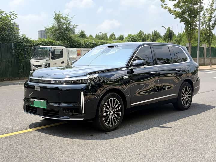 Geely Galaxy M9, 2026 — купить в Санкт-Петербурге под ключ