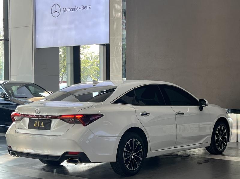 Toyota Avalon, 2023 — фото 7 из 12