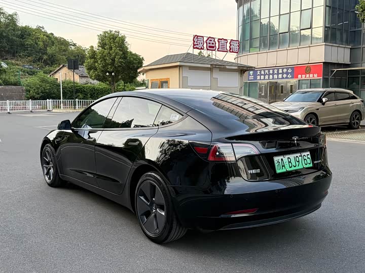 Tesla Model 3, 2023 — фото 4 из 9