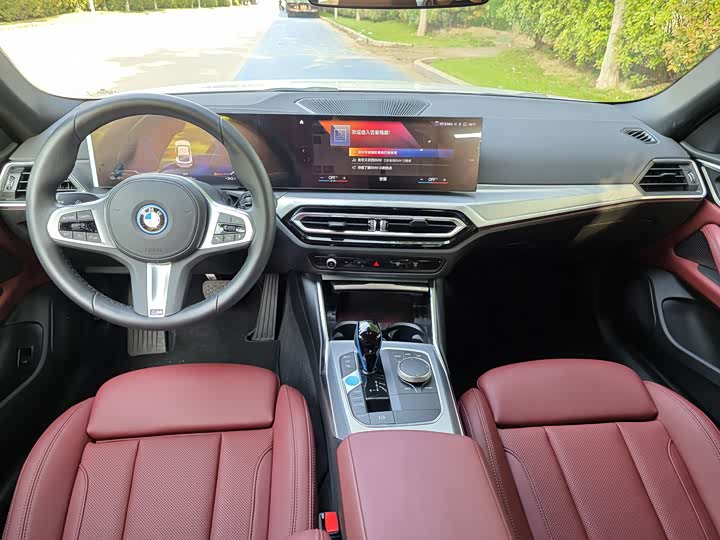 BMW i4, 2025 — фото 6 из 9