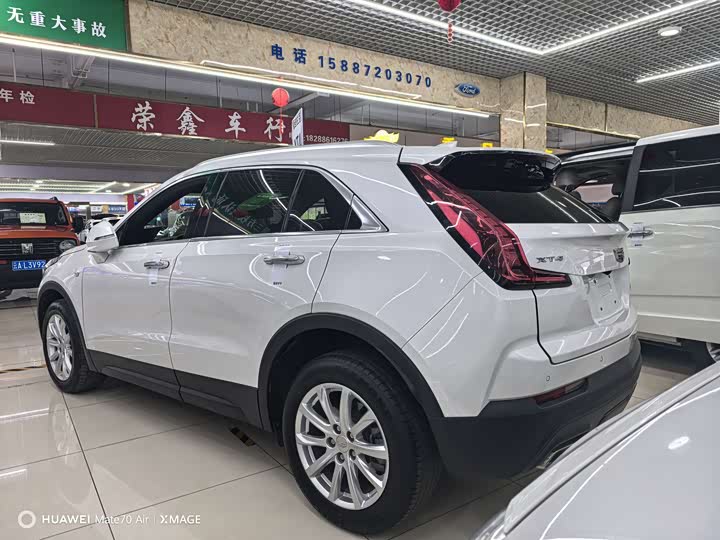 Cadillac XT4, 2023 — фото 7 из 9