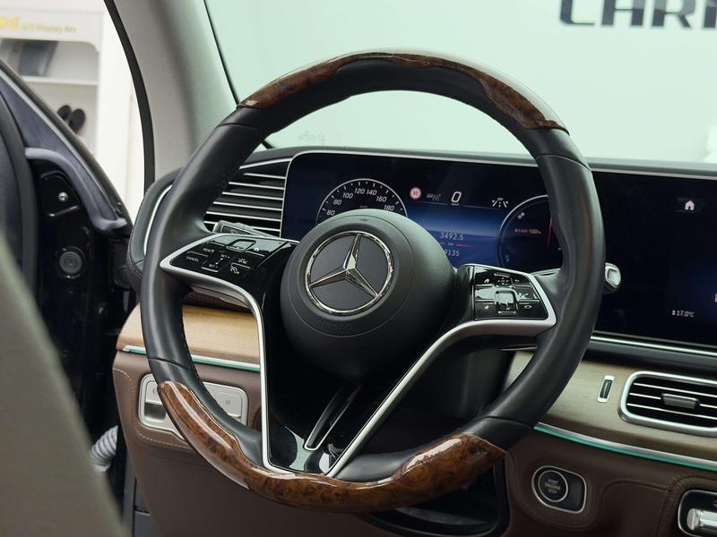 Mercedes-Benz GLE-Class Hybrid, 2023 — фото 8 из 12