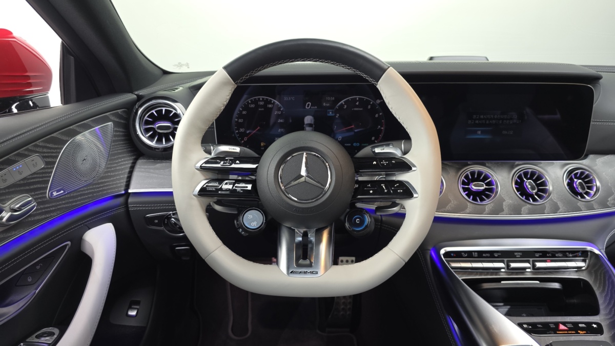 Mercedes-Benz AMG GT, 2023 — фото 12 из 12