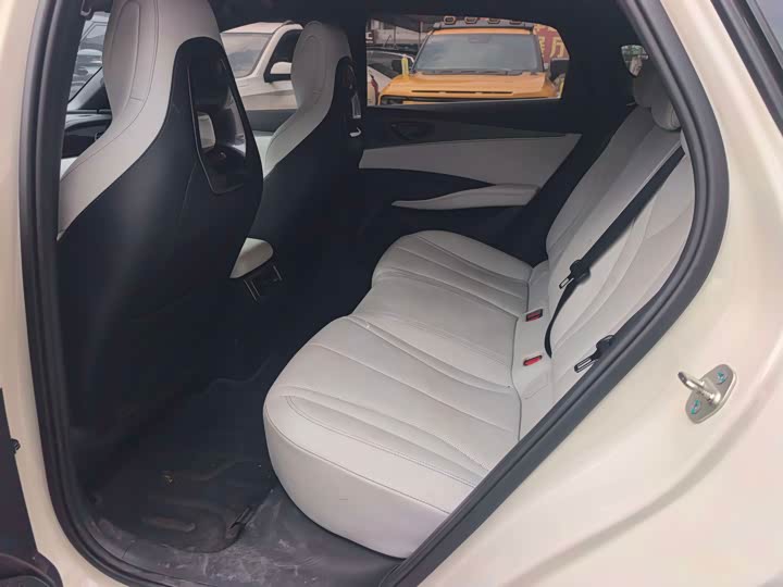 BYD Seal 06 Hybrid/EV, 2024 — фото 5 из 9