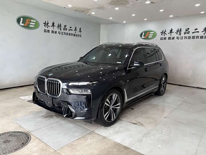BMW X7, 2023 — купить в Твери под ключ