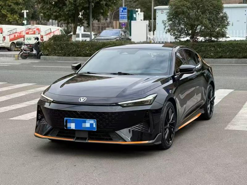 Changan UNI-V, 2023 — купить в Белгороде под ключ