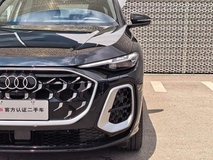 Audi Q5L, 2025 — фото 8 из 9