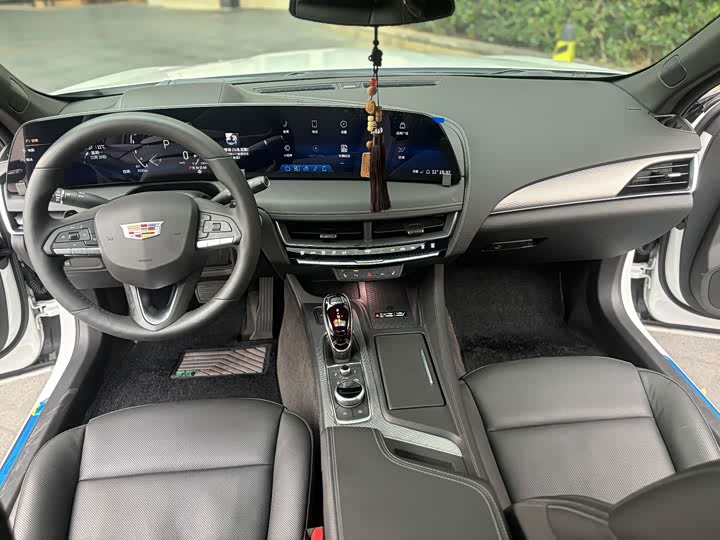 Cadillac CT5, 2024 — фото 7 из 9