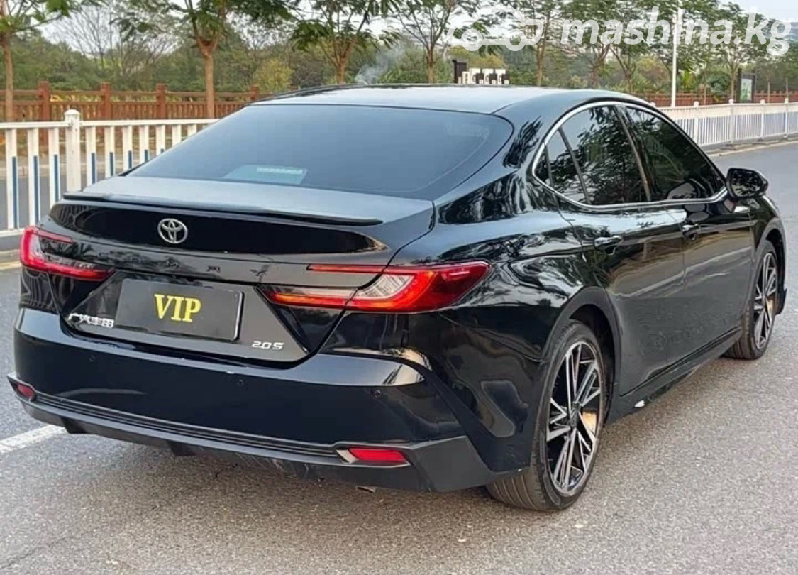 Toyota Camry, 2026 — фото 3 из 11