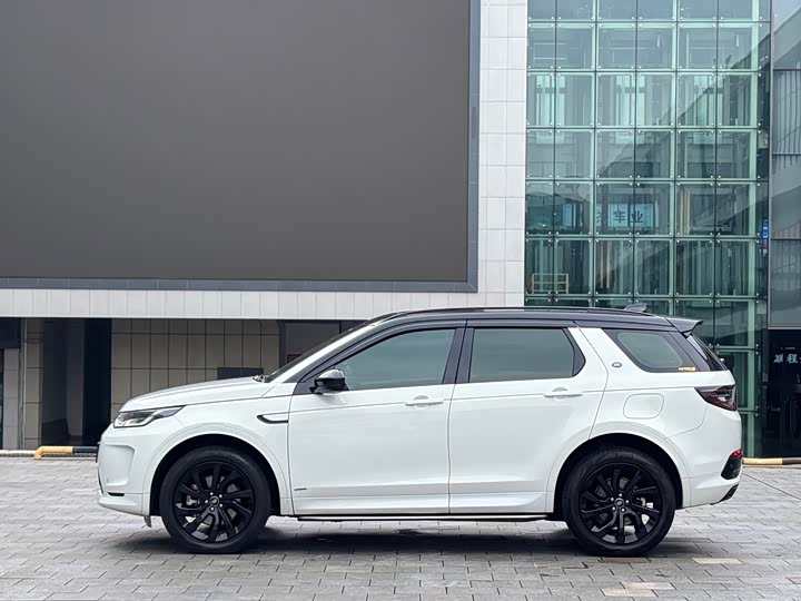 Land Rover Discovery Sport Hybrid, 2022 — фото 3 из 9
