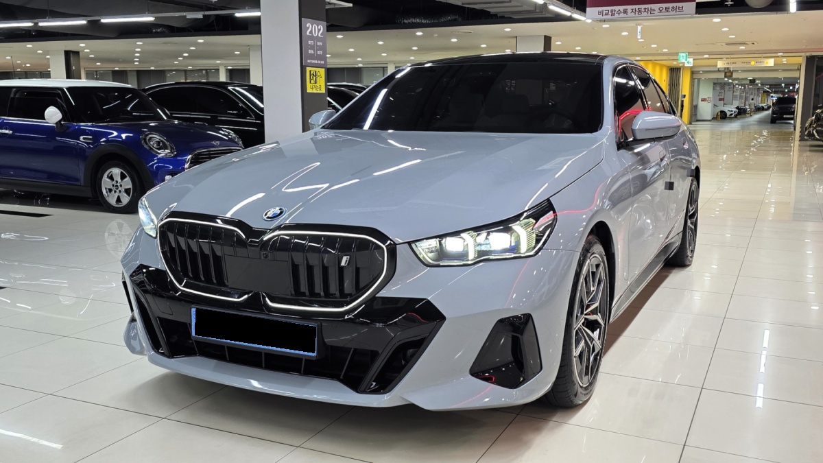 BMW i5, 2026 — купить в Казани под ключ