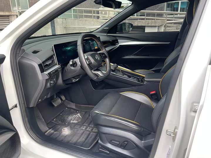 MG Motor 5 Scorpio, 2021 — фото 3 из 9