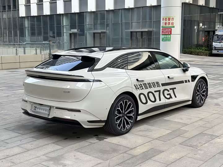 Zeekr 007 GT, 2025 — фото 7 из 9