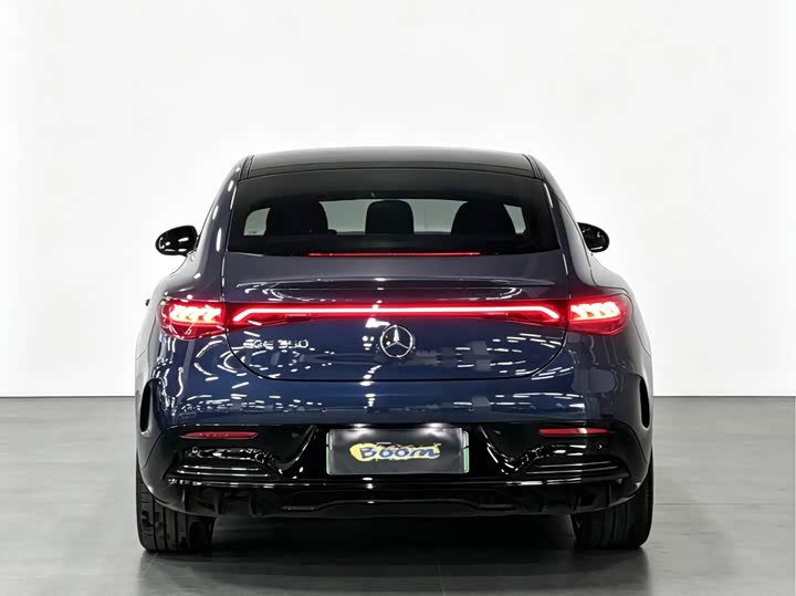 Mercedes-Benz EQE, 2024 — фото 6 из 9