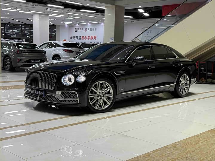 Bentley Flying Spur, 2022 — купить в Йошкар-Оле под ключ