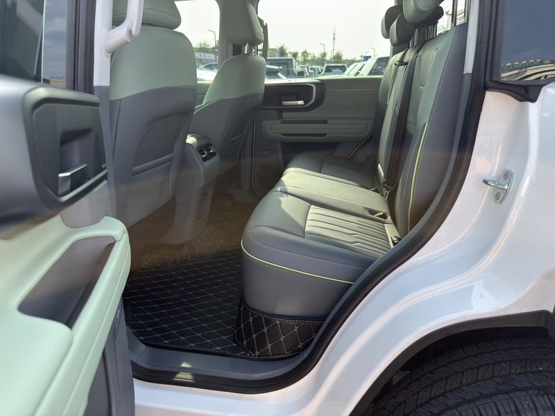 BAIC Beijing BJ40 Hybrid, 2025 — фото 11 из 12