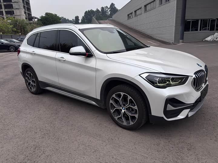 BMW X1, 2022 — фото 2 из 7
