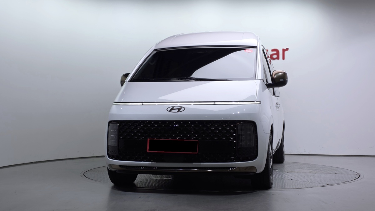 Hyundai Staria, 2024 — фото 3 из 12