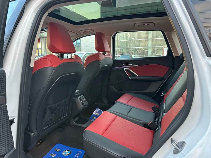 BMW X1, 2025 — фото 9 из 9