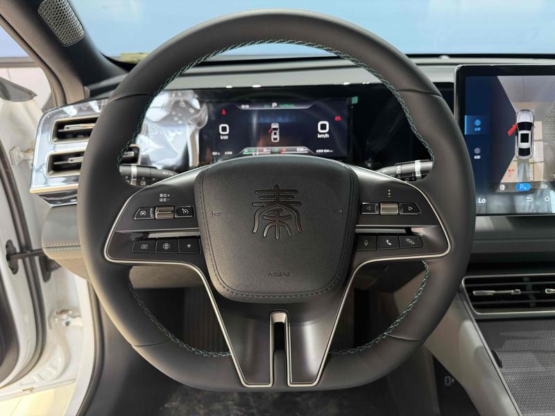 BYD Qin L, 2025 — фото 12 из 12