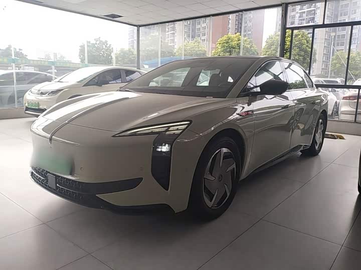 Hongqi EH7, 2026 — купить в Самаре под ключ