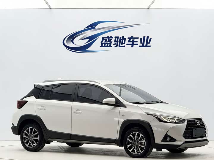 Toyota Yaris L Hatchback, 2022 — фото 3 из 9