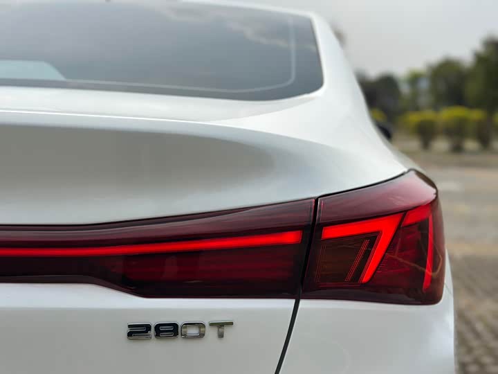Changan Eado Plus, 2024 — фото 5 из 9