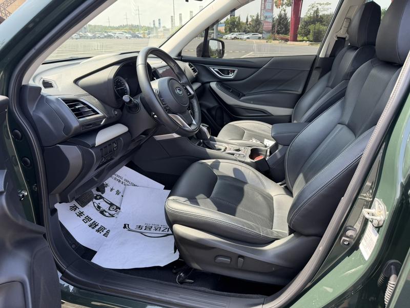 Subaru Forester, 2022 — фото 12 из 12