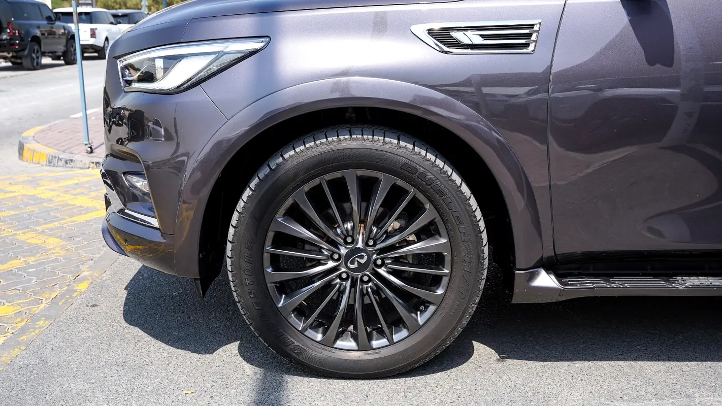 Infiniti QX80, 2022 — фото 4 из 10