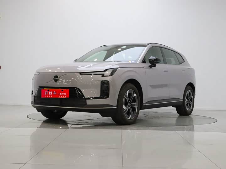 Volvo XC70 Hybrid, 2025 — купить в Саранске под ключ