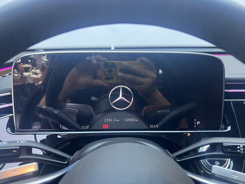 Mercedes-Benz E-Class, 2025 — фото 8 из 12