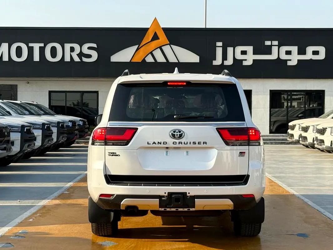 Toyota Land Cruiser, 2026 — фото 4 из 10