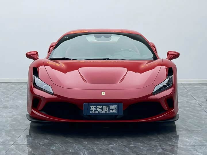 Ferrari F8, 2021 — фото 2 из 9
