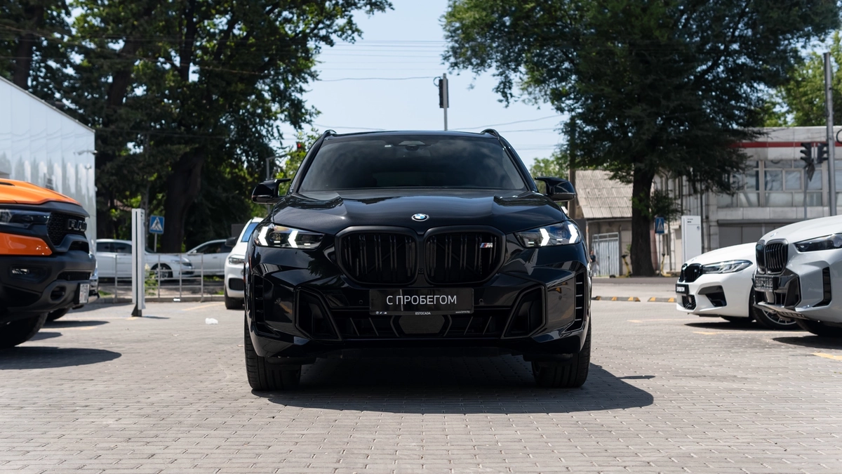 BMW X5, 2025 — фото 2 из 12