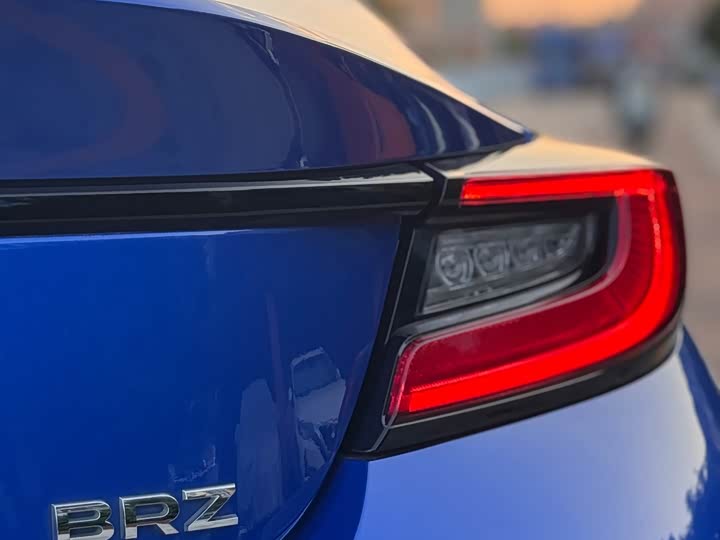Subaru BRZ, 2022 — фото 6 из 9