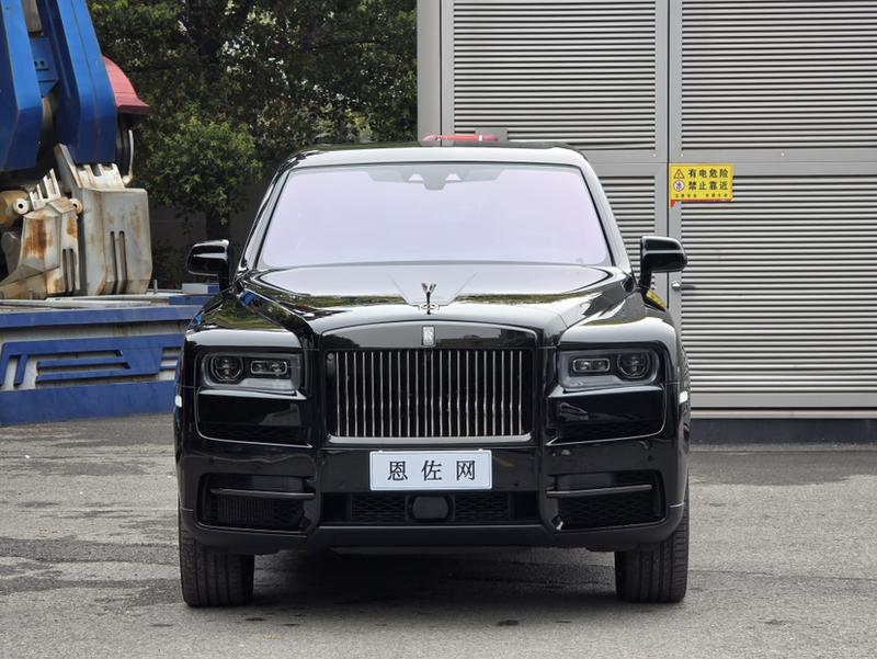 Rolls-Royce Cullinan, 2023 — фото 2 из 10