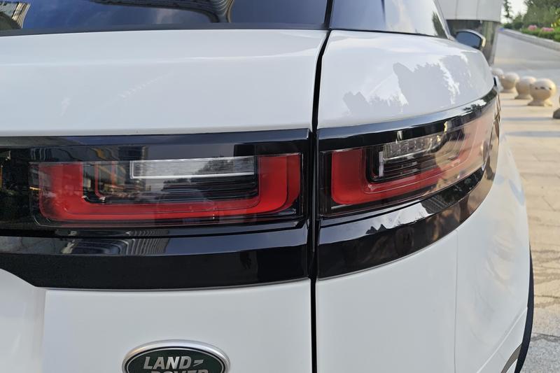 Land Rover Range Rover Velar, 2022 — фото 5 из 12
