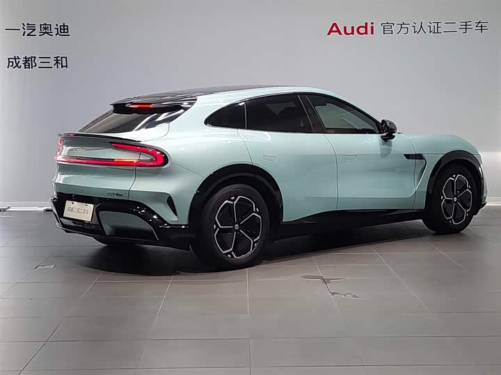 Xiaomi YU7, 2025 — фото 4 из 9
