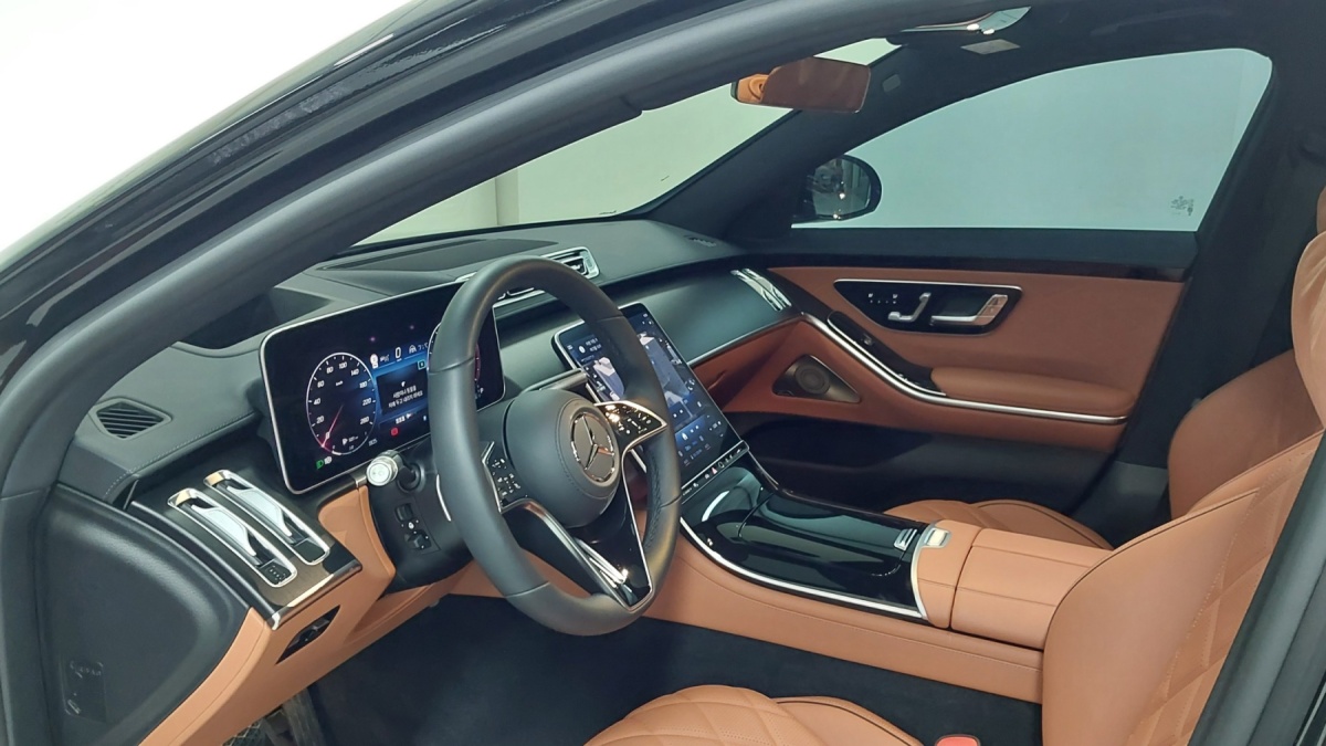Mercedes-Benz S-Class, 2025 — фото 9 из 12