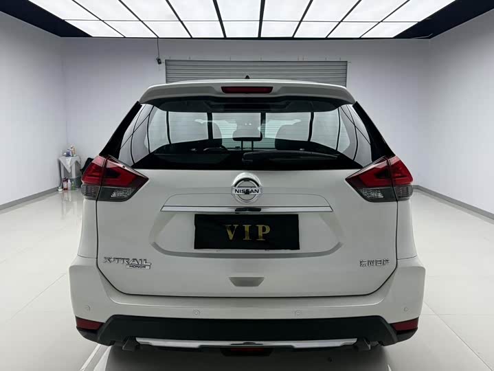 Nissan X-Trail, 2023 — фото 2 из 9