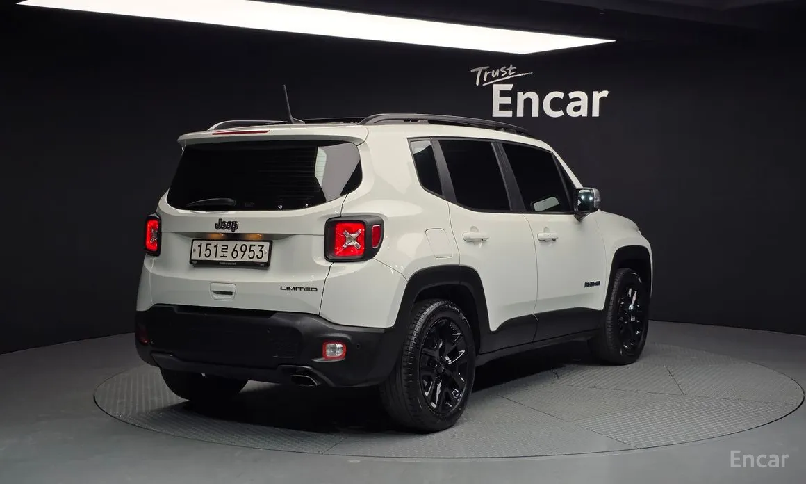 Jeep Renegade, 2022 — фото 2 из 12