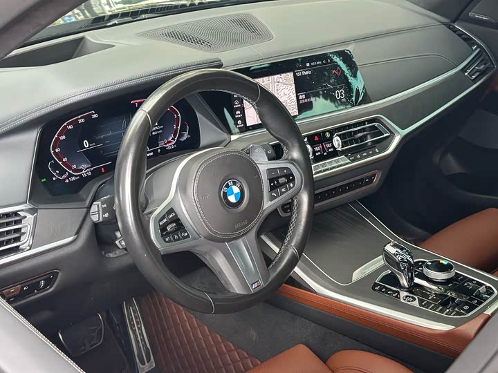 BMW X7, 2022 — фото 4 из 10