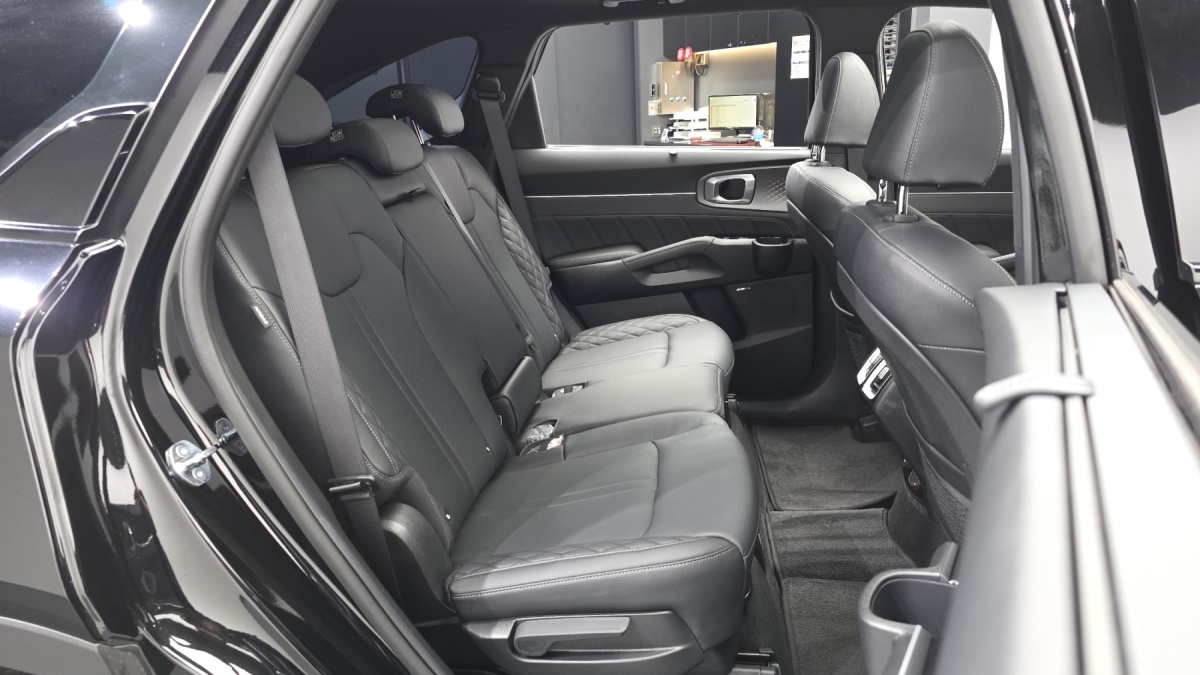 Kia Sorento, 2025 — фото 11 из 12