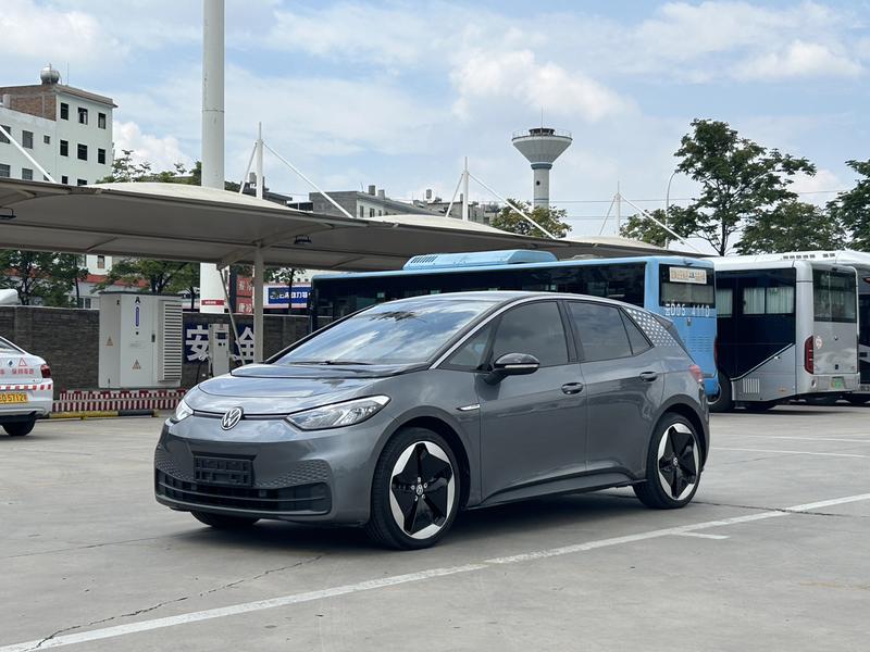 Volkswagen ID.3, 2023 — купить в Смоленске под ключ