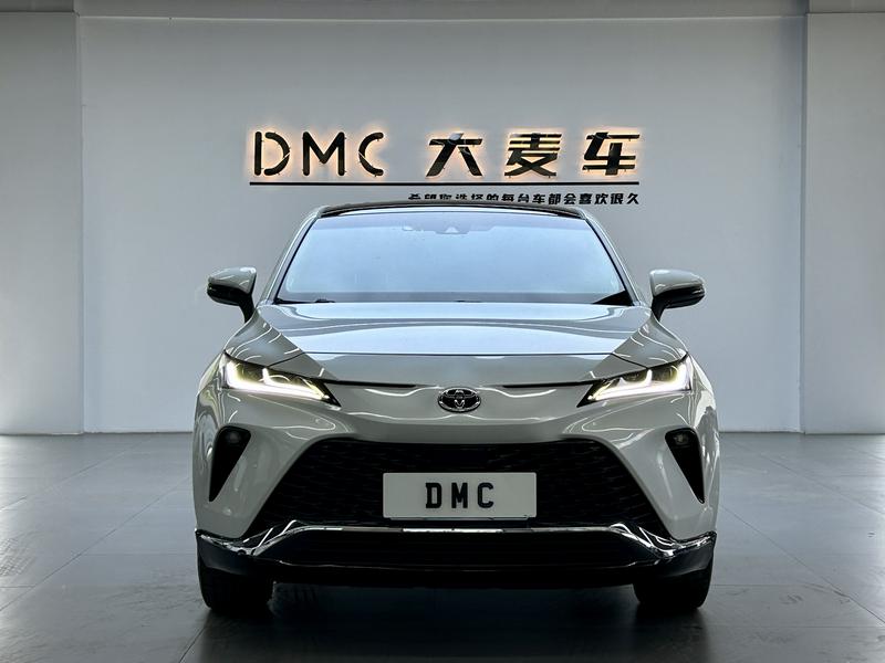 Toyota Venza, 2022 — фото 2 из 10
