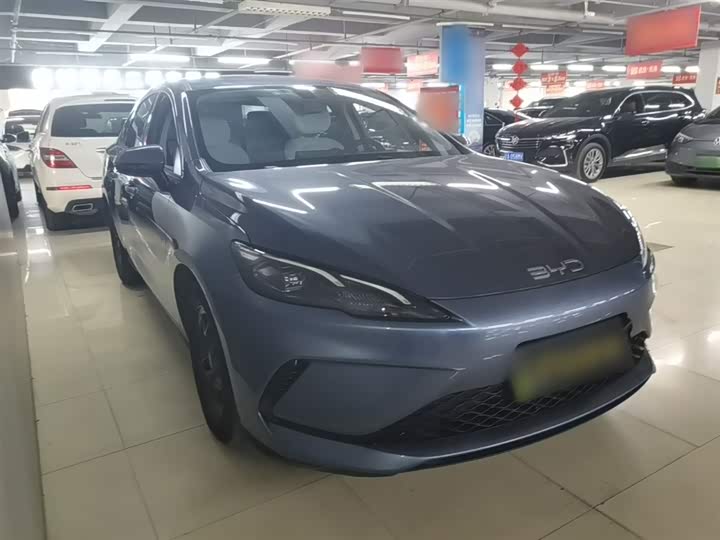 BYD Seal 05 DM-i Hybrid, 2025 — фото 4 из 9