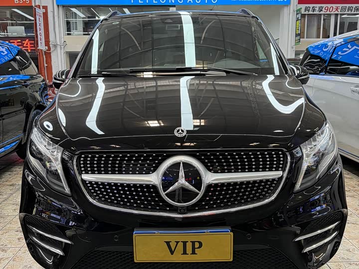 Mercedes-Benz V-Class, 2022 — купить в Москве под ключ